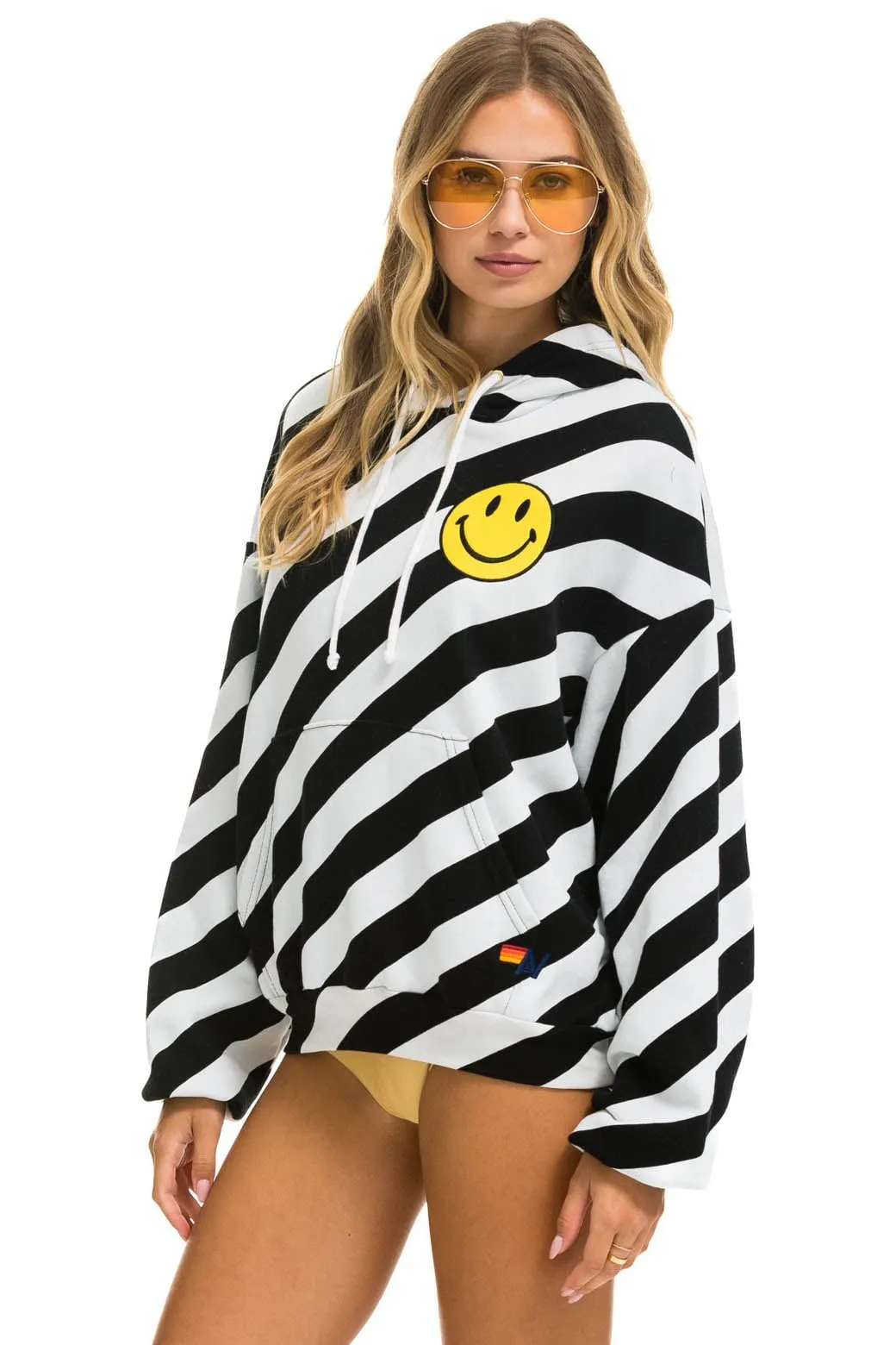 CAUTION SMILEY 2 EMBRIODERY RELAXED PULLOVER HOODIE - WHITE // BLACK