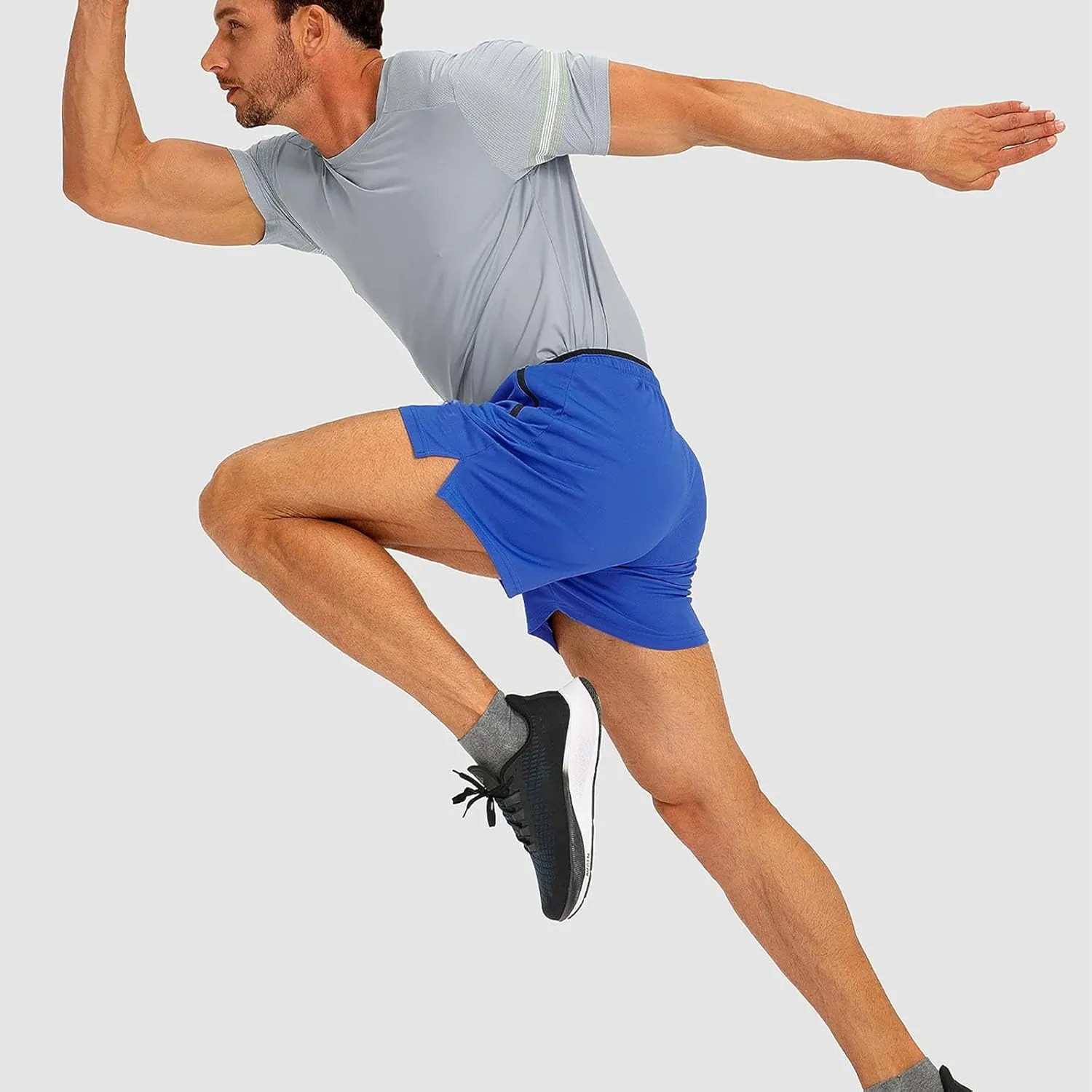 Mens Mesh Shorts Breathable Basketball Running Workout Athletic Shorts Fashion Activewear with Zipper Pockets