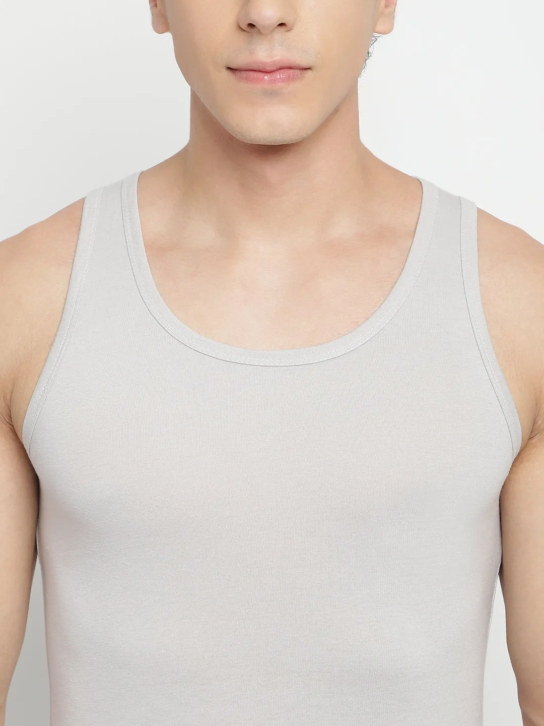 Regular Restful Vest